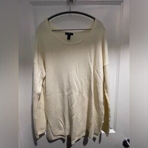 Gap Sweater. Cream colored. Size Large.